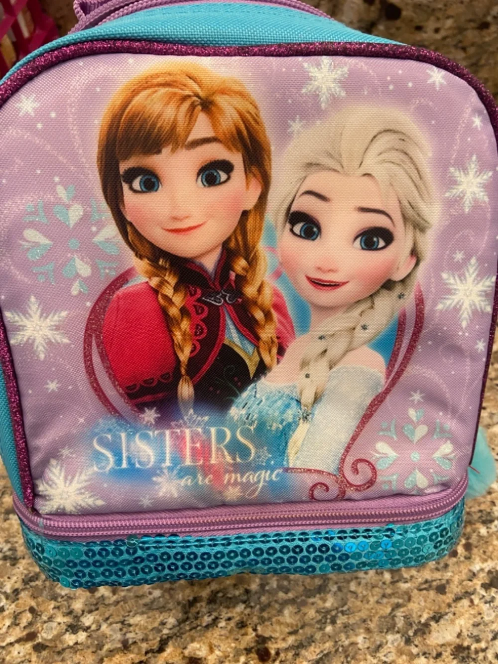 Like new! Disney Frozen  Elsa Anna Insulated Lunch Tote